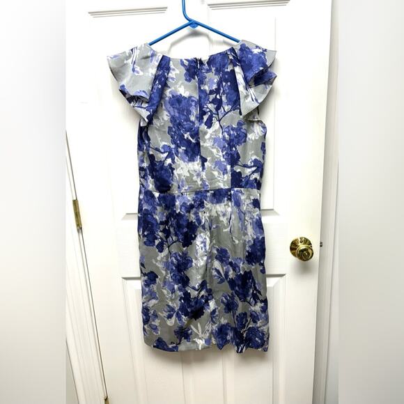 Loft Floral Dress, Gray and Blue, Flutter Sleeves, Sheath Style, Size 6 - Picture 4 of 8